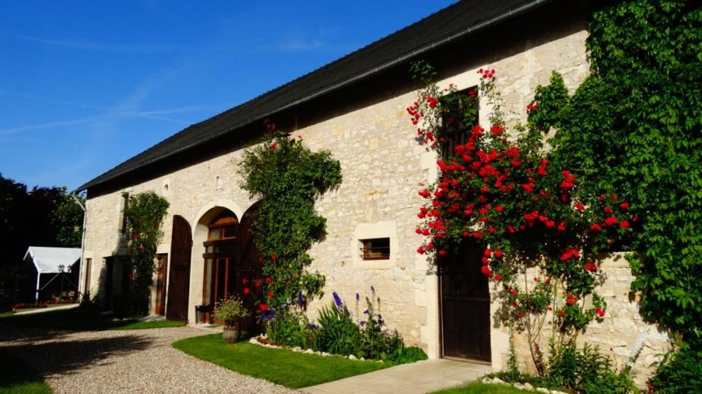 Maison Des Maries Beaulieu-sur-Loire Luaran gambar